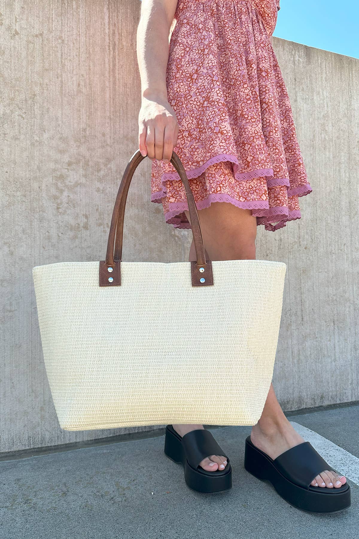 Hazel Large Straw Tote w/ Dual Handles: Off White