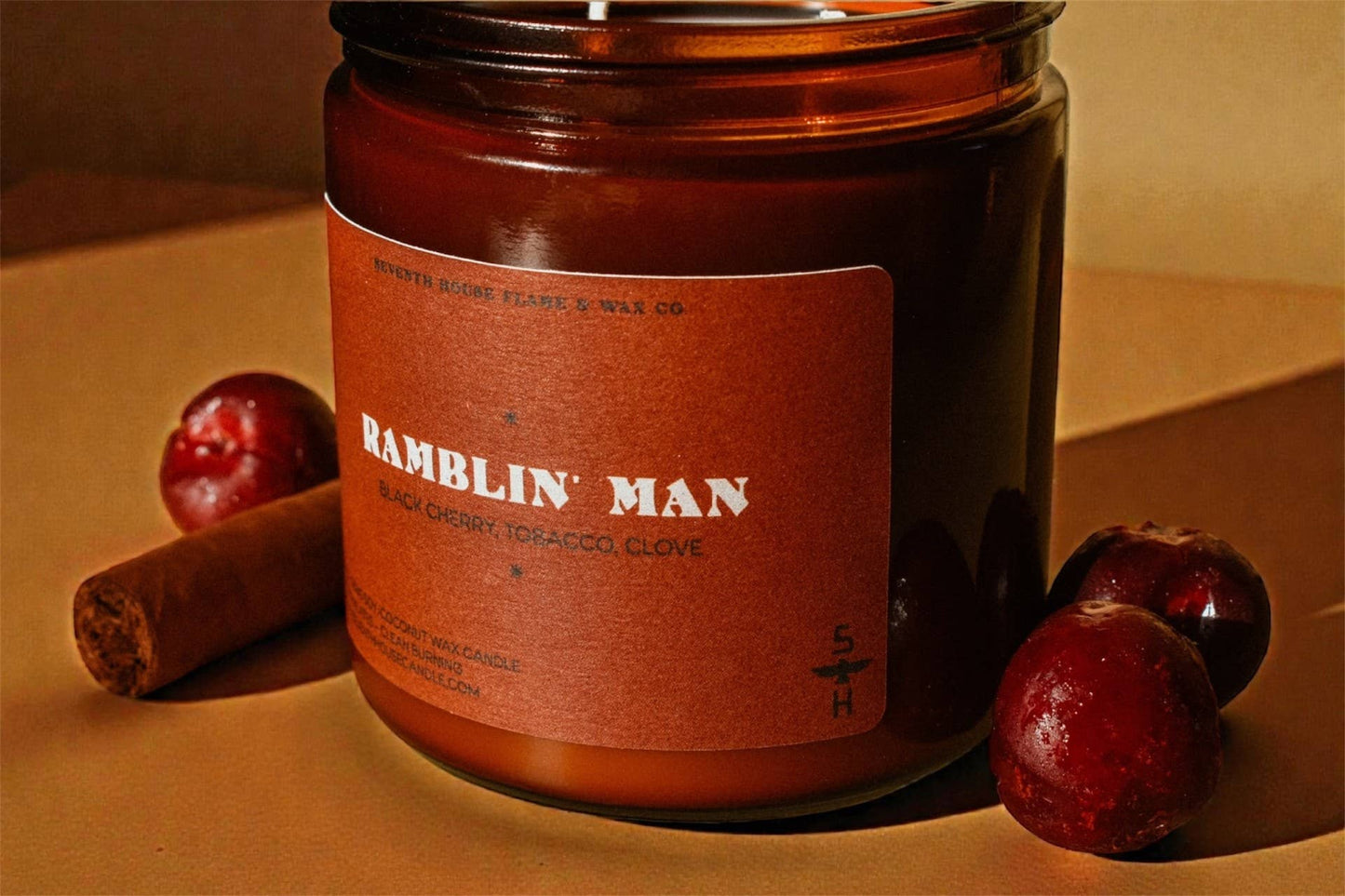 RAMBLIN' MAN - Black Cherry, Tobacco & Clove Candle