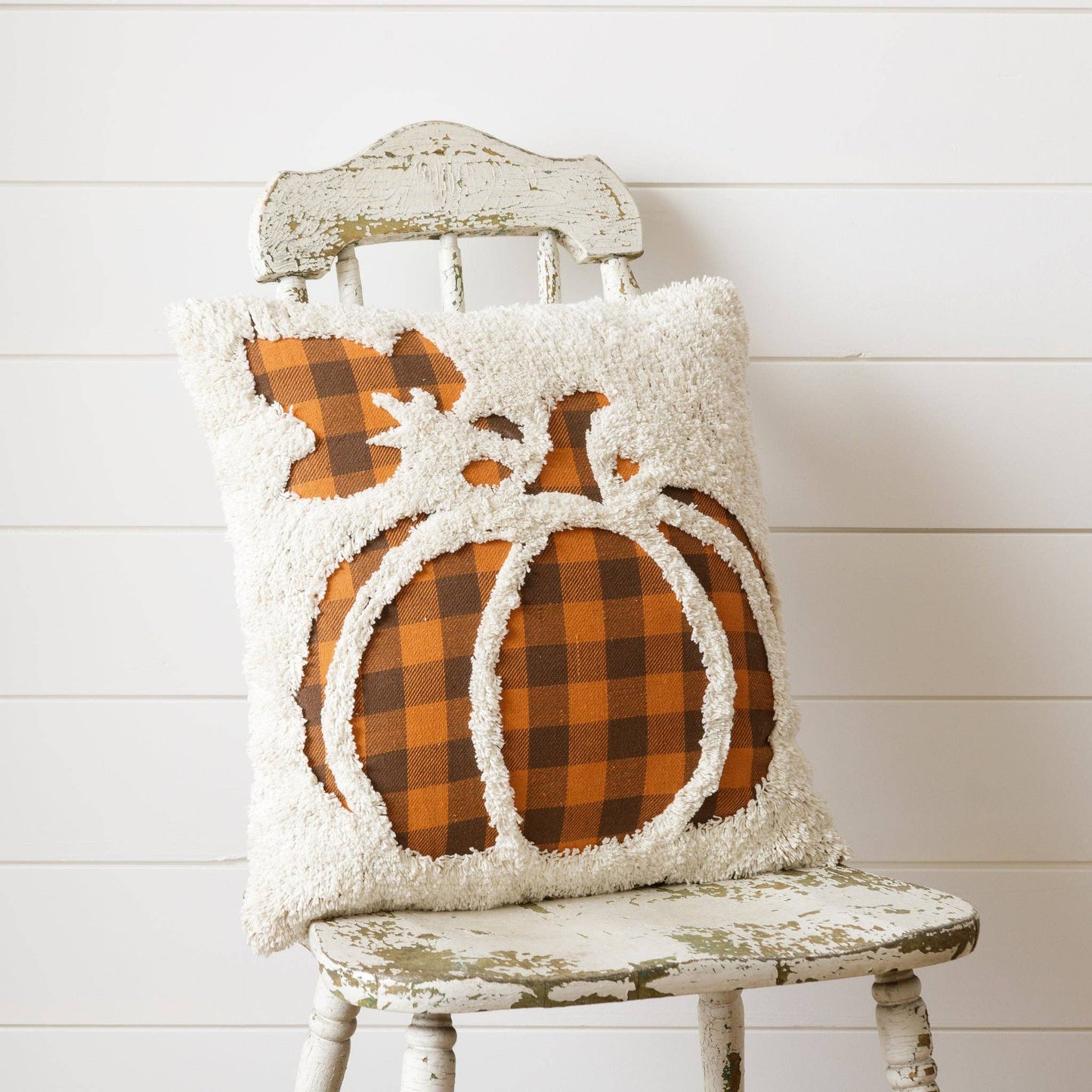 Pillow - Latch Hook Pumpkin