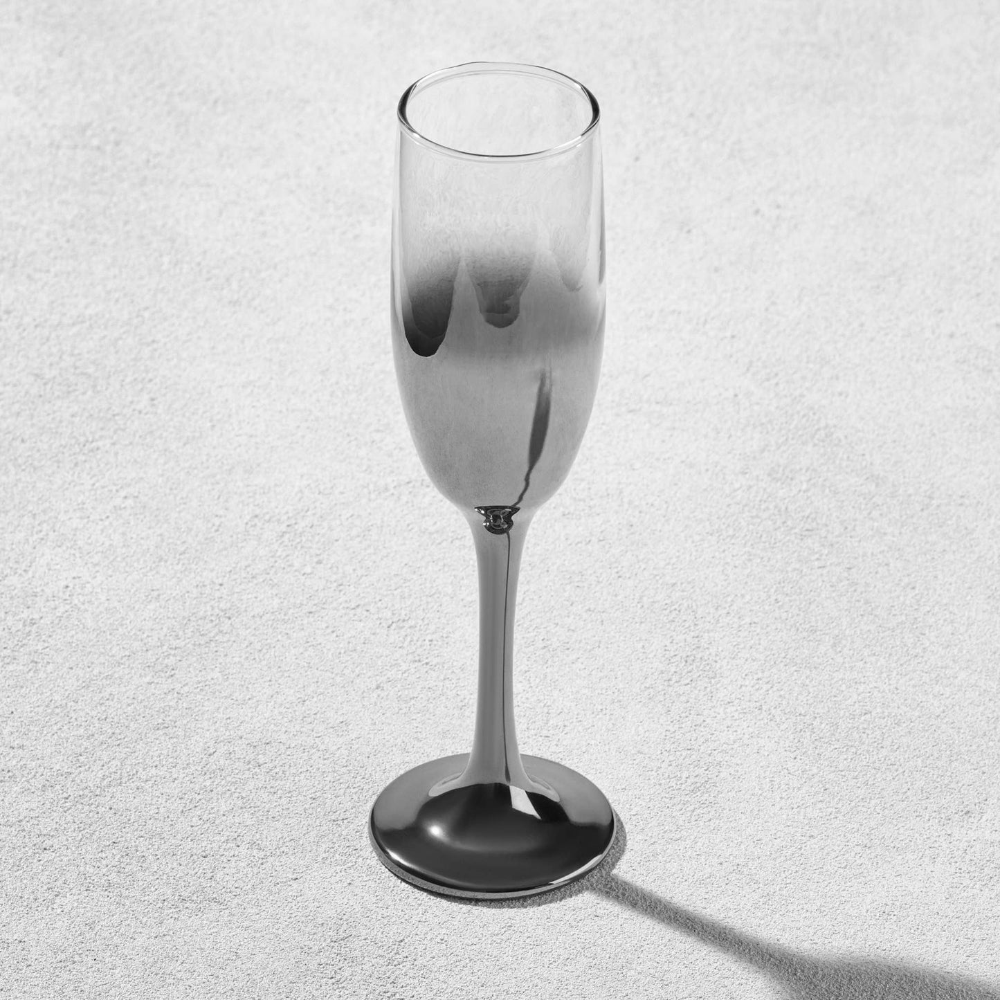 Vikko - Hand Blown Silver Ombre Champagne Flute 7 oz