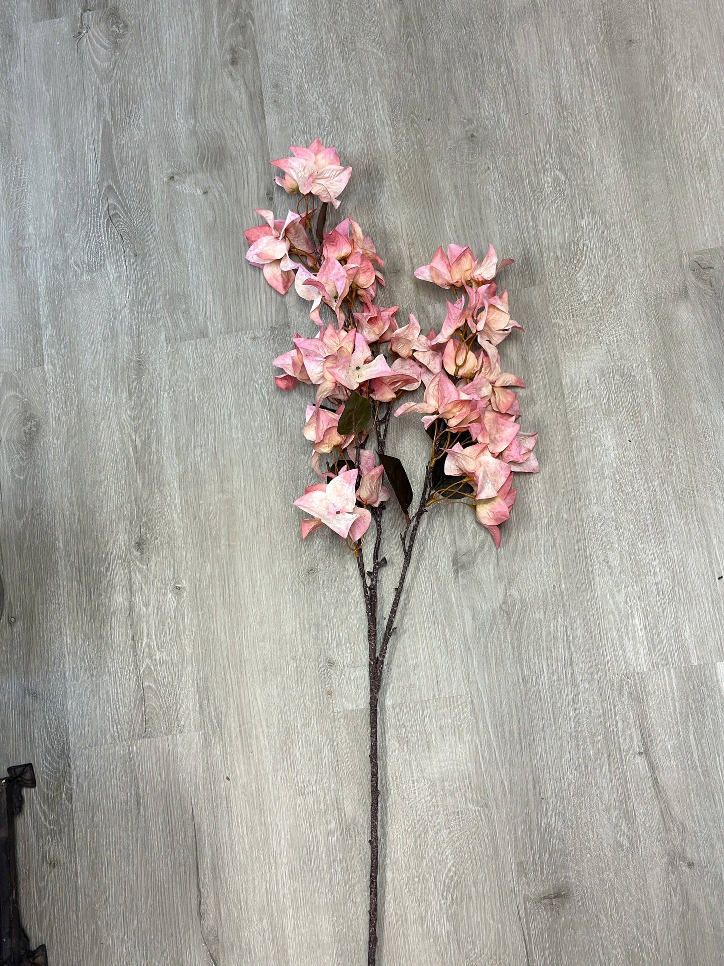 Artificial Bougainvillea Spray: Pink