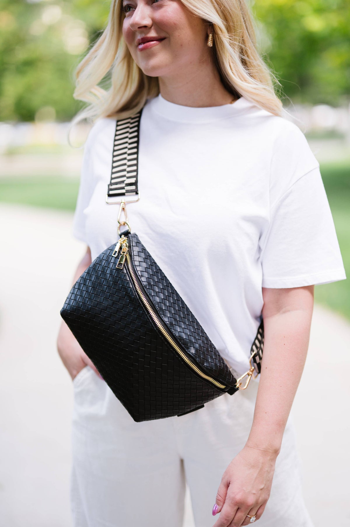 Rory Crisscross Oversized Belt Bag: Black