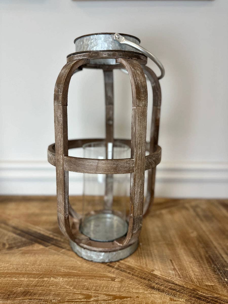 Wood lantern With Metal: Medium