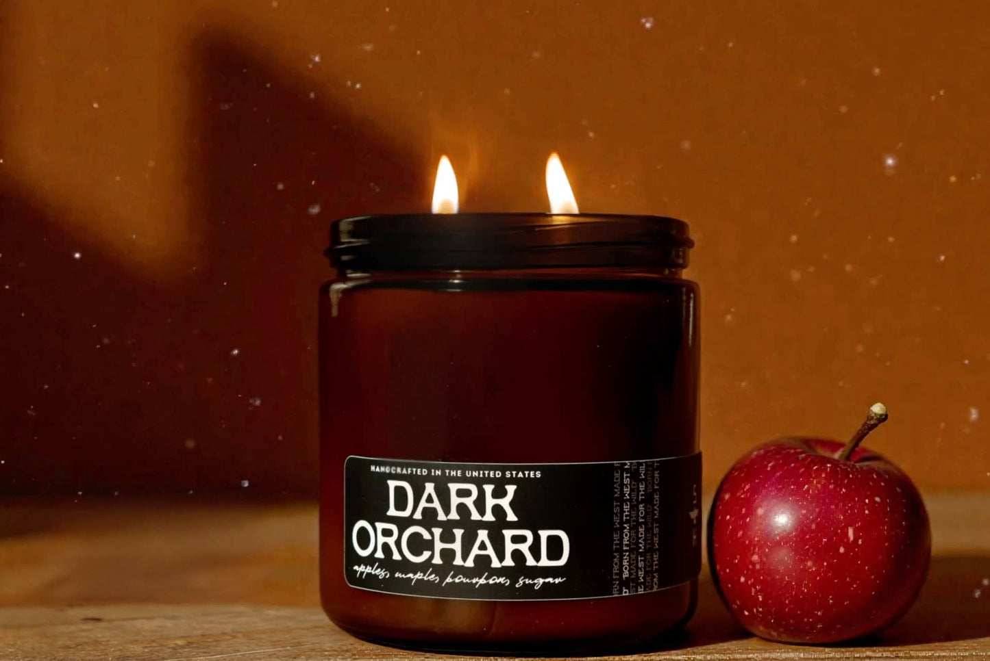 DARK ORCHARD - Apple &  Maple Bourbon Candle
